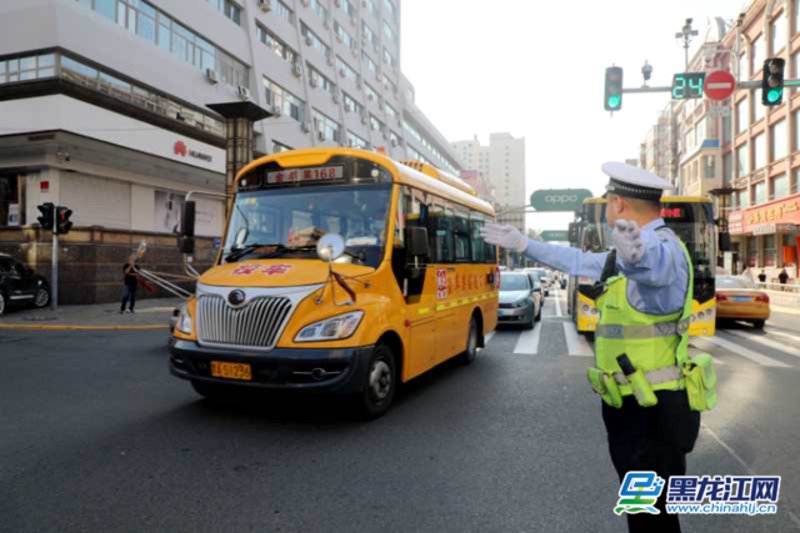 哈尔滨驾校：选择未来的导航者